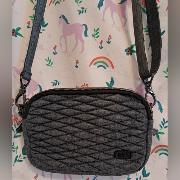 NWOT Lug Coupe Grey Quilt Dual-Area Casual Everyday Neutral Crossbody Purse Bag - Picture 1 of 16